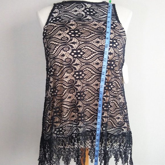 Altar'd State Lace Overlay Sleeveless Tuni… - Picture 9 of 11